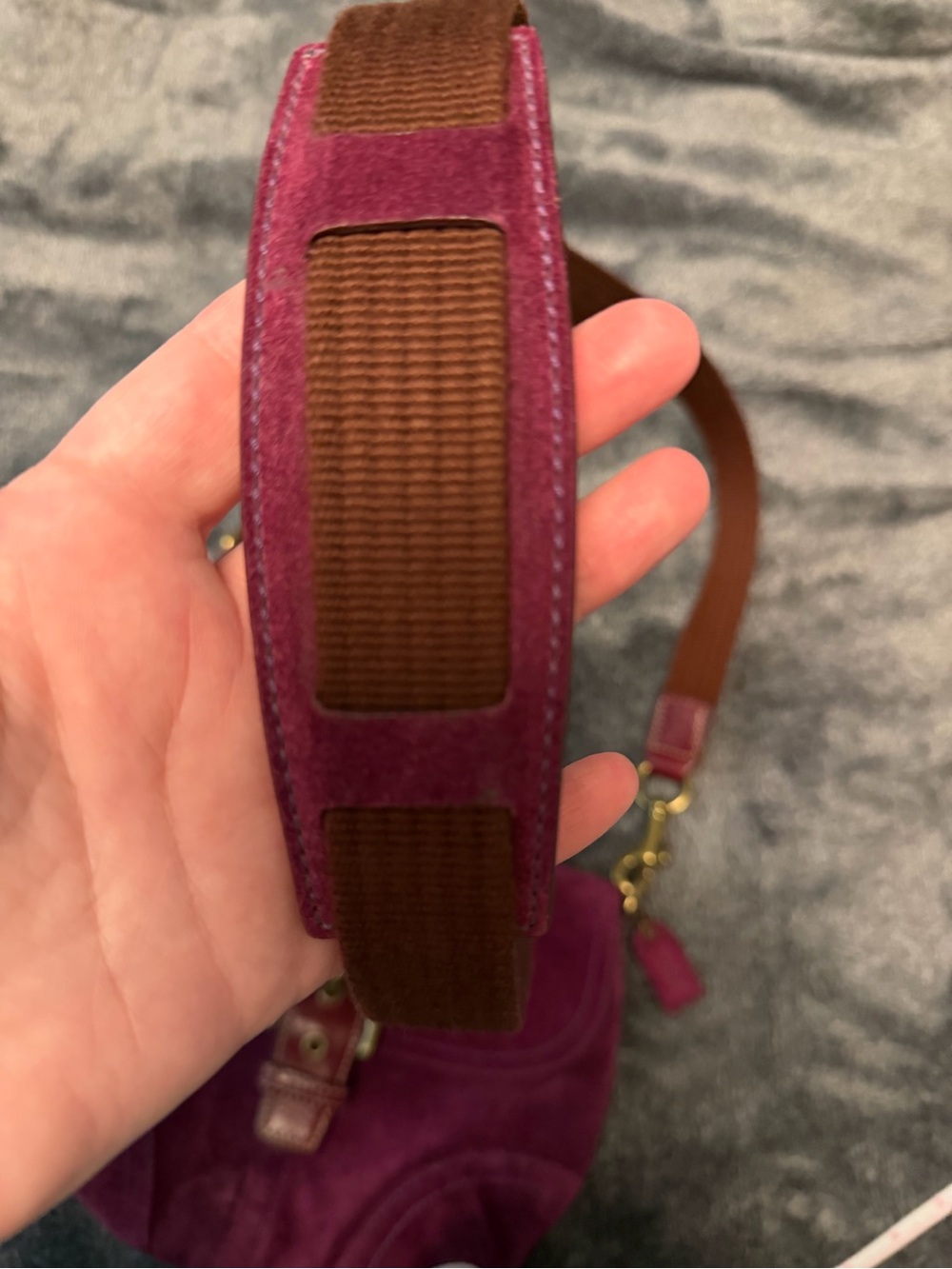VINTAGE COACH suede crossbody bag - Picture 9 of 12
